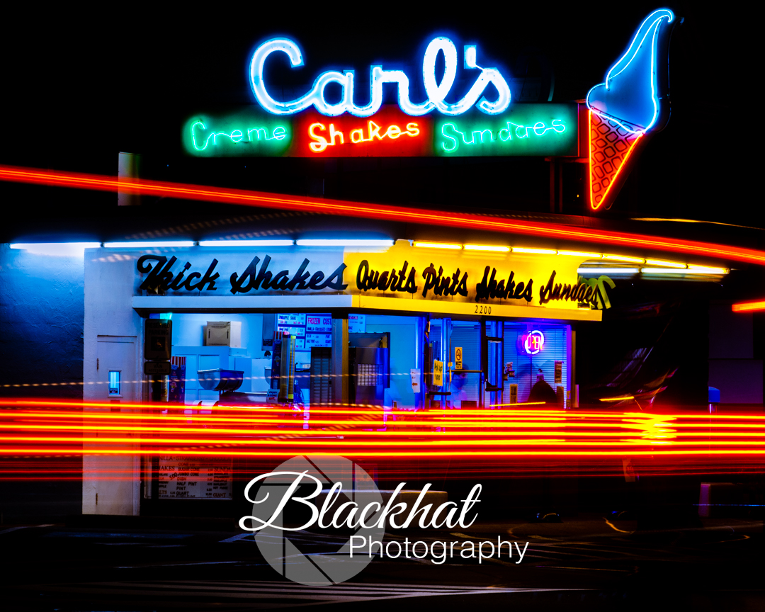 Carl's At Night